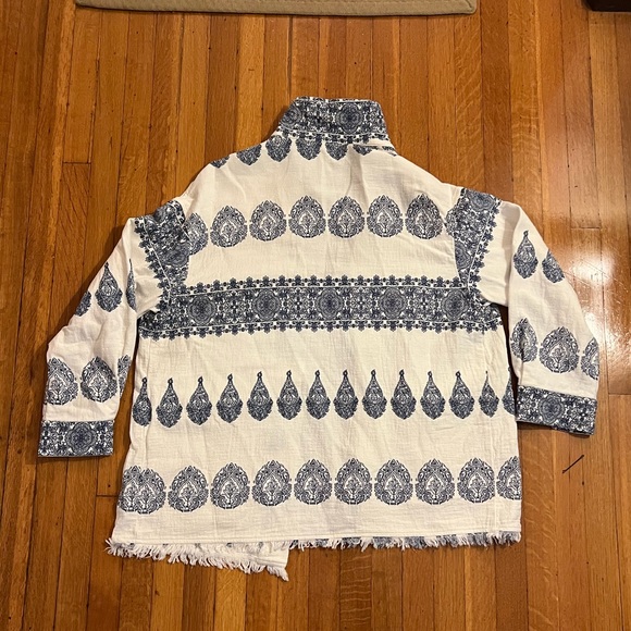 Zara Jacket - Picture 2 of 4